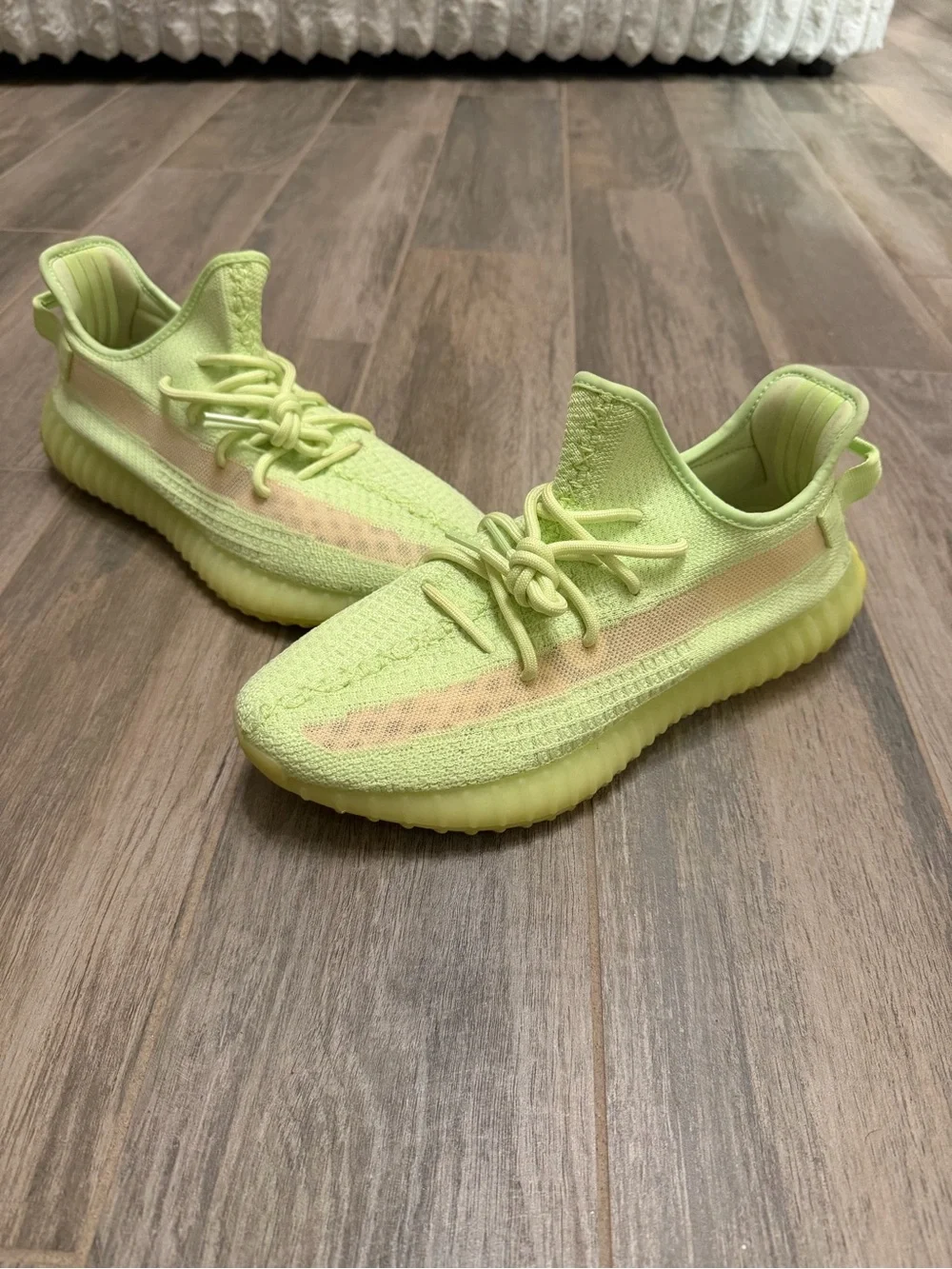 adidas Yeezy Boost 350 V2 Glow in the Dark
